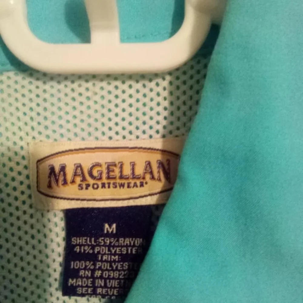 Magellan button up - Picture 2 of 4